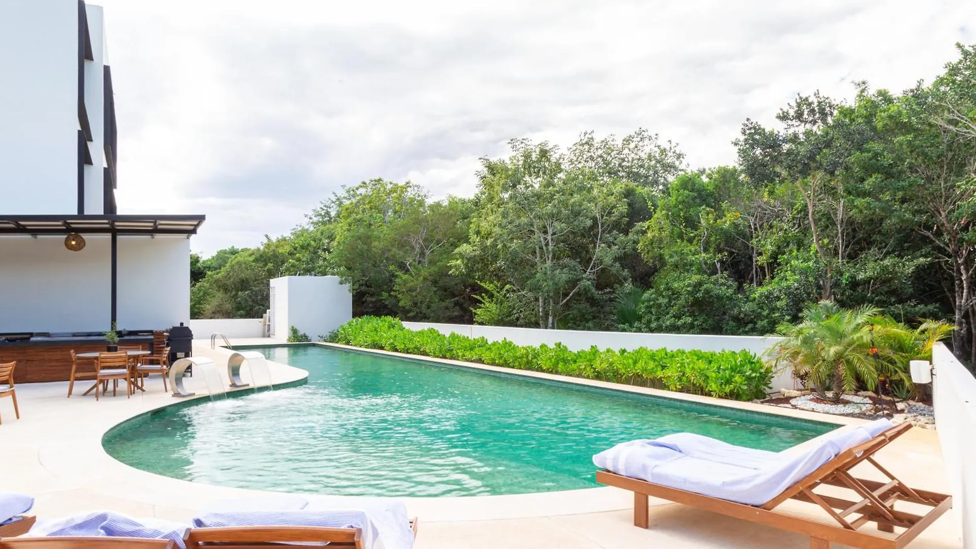 Solmare Aparthotel Akumal